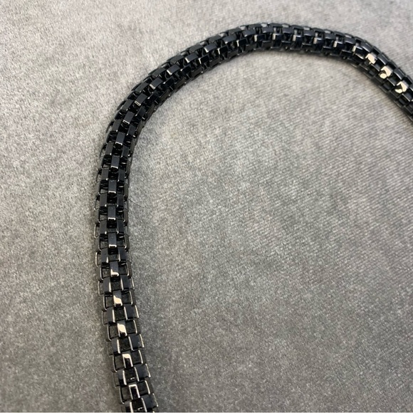 Dark chrome gunmetal chain tubular link crystal rhinestone magnetic necklace - Picture 8 of 10